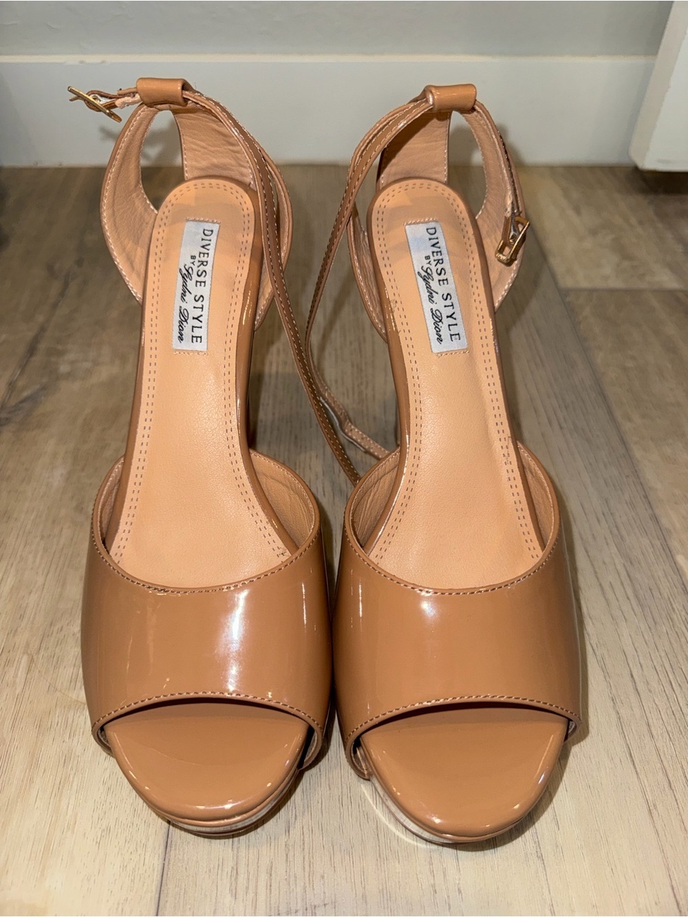 Diverse Style by Sydni Dion Women's Nude Patent Peep-Toe Ankle Strap Heels
